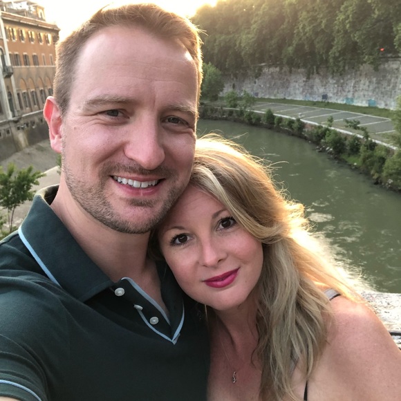 Meet your Posher, Amy - Picture 5 of 8